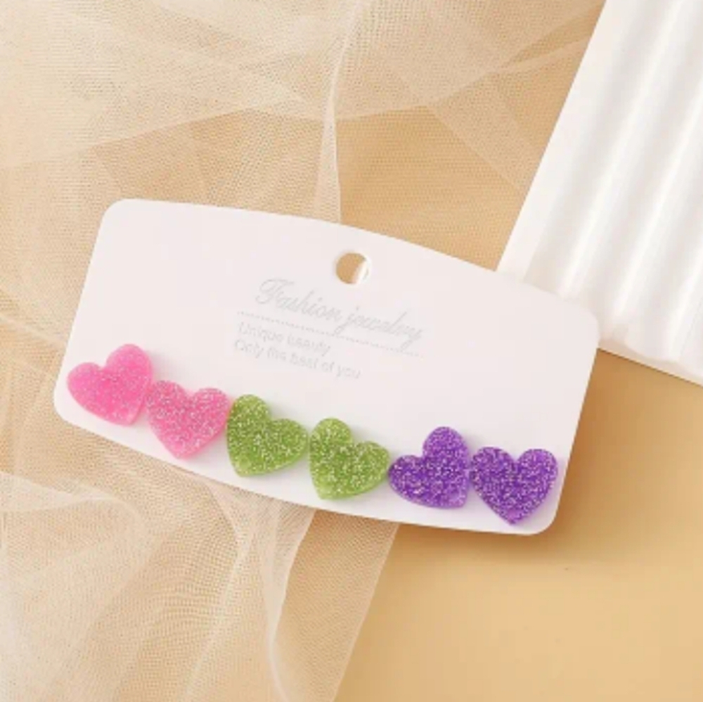 Humble Heart Stud Earrings Set